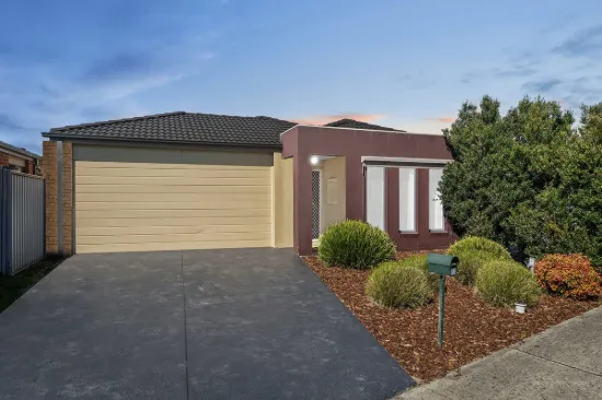 84 Henry Road, Pakenham, Vic 3810