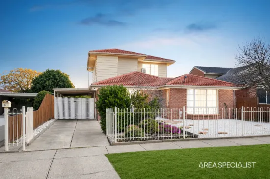 84 Kurunjang Drive, Kurunjang, Vic 3337