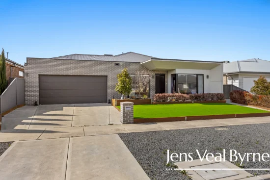 84 Lugano Avenue, Alfredton, Vic 3350