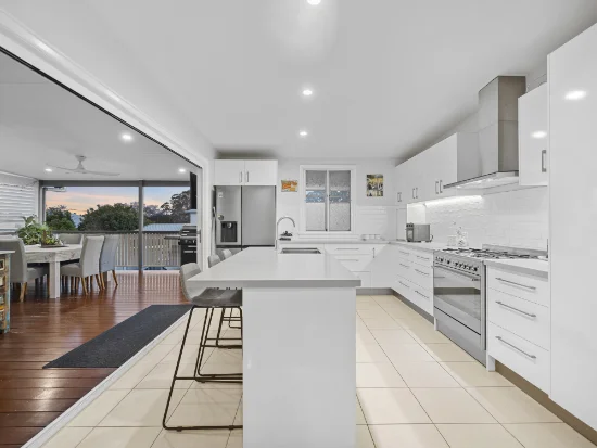 84 Moreton Avenue, Wynnum, Qld 4178
