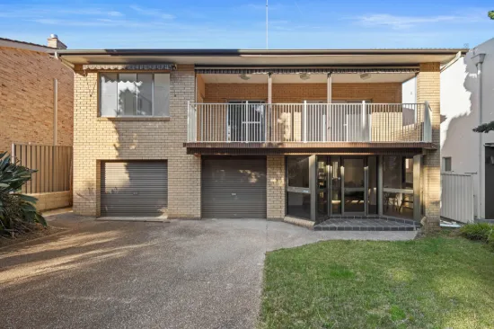 84 Morshead Dr, Connells Point, NSW 2221