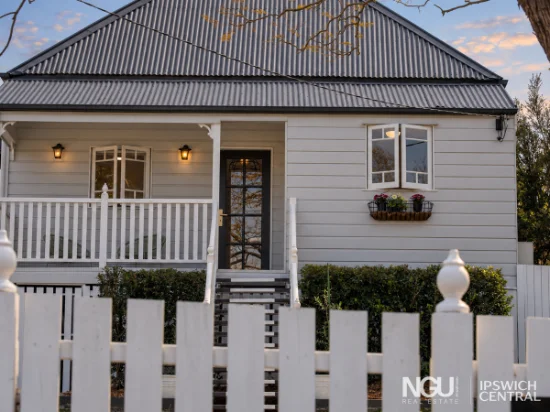84 Pine Street, North Ipswich, Qld 4305