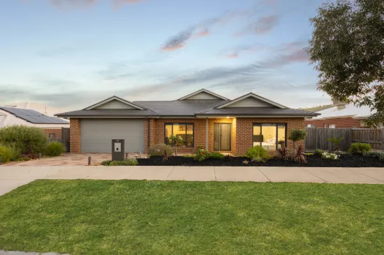 84 Retreat Crescent, Sunbury, Vic 3429