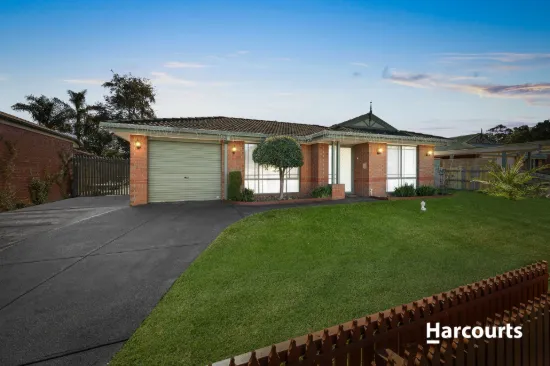 85 Ebony Drive, Pakenham, Vic 3810
