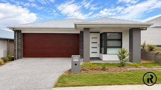 85 Hyland Circuit, Ripley, Qld 4306
