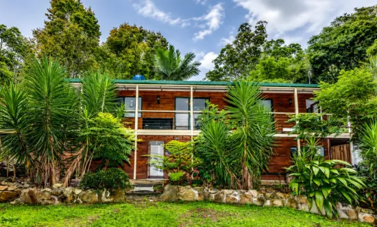 85 Kinabalu Drive, Tamborine Mountain, Qld 4272