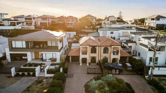 85 Military Road, Tennyson, SA 5022