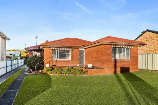 85 Osborne Parade, Warilla, NSW 2528