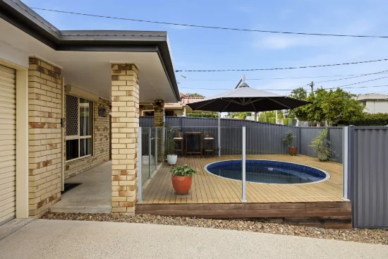 85 Southwick Street, Wynnum, Qld 4178 - For Rent