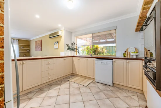 85 Stonehaven Parade, Kinross, WA 6028-Image