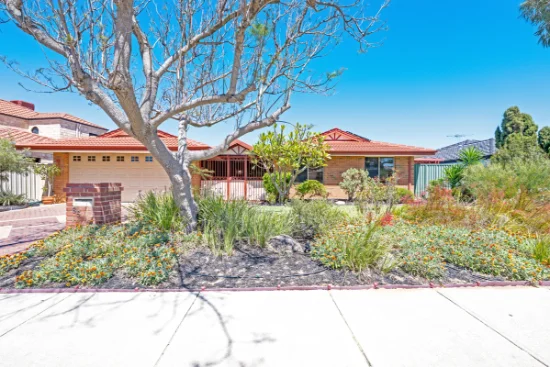 85 Stonehaven Parade, Kinross, WA 6028-Image