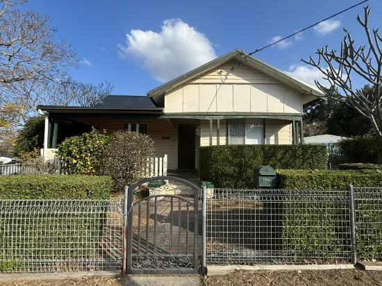 86 Barton Street, Kurri Kurri, NSW 2327 - For Rent