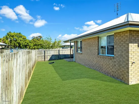 86 Bradman Way, Urangan, Qld 4655-Image