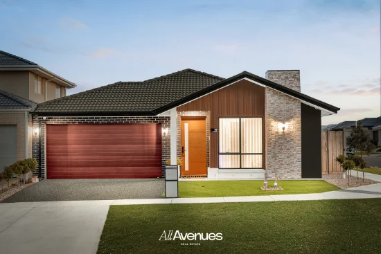 86 Clara Drive, Clyde North, Vic 3978