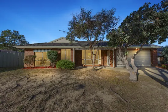 86 Dunbarton Drive, Pakenham, Vic 3810