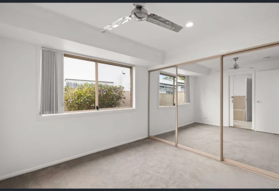 86 Santa Cruz Boulevard, Clear Island Waters, Qld 4226-Image