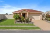 86 School Rd, Wynnum West, Qld 4178