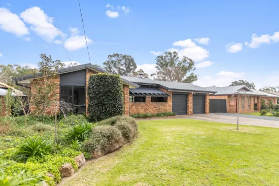 87 Dalkeith Avenue, Lake Albert, NSW 2650