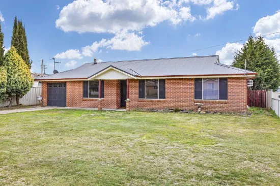87 Dillon Street, Oberon, NSW 2787