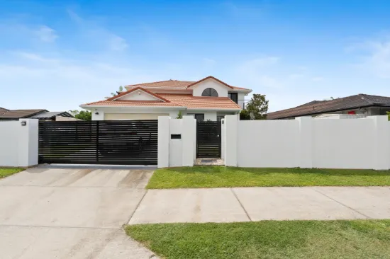 87 Honeyeater Drive, Burleigh Waters, Qld 4220