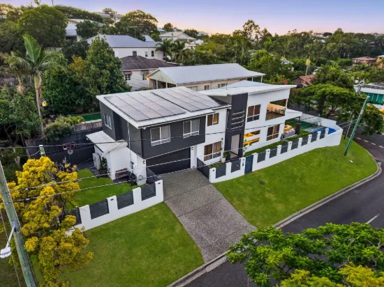 87 Main Avenue, Balmoral, Qld 4171
