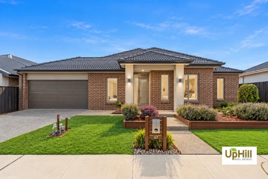 87 Moorside Crescent, Clyde North, Vic 3978