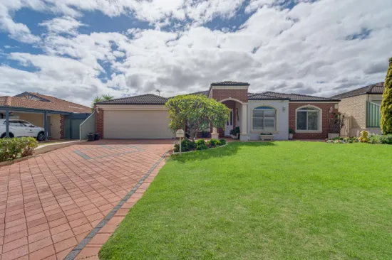 87 Seagrove Boulevard, Merriwa, WA 6030