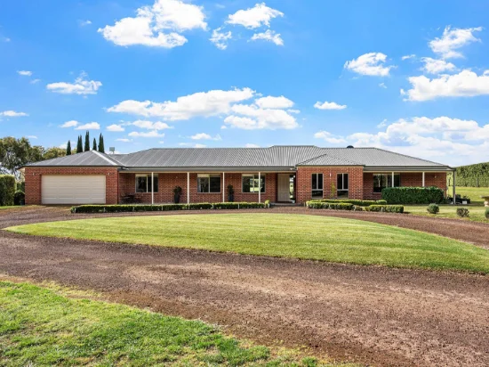 87 W Schultz Road, Hamilton, Vic 3300