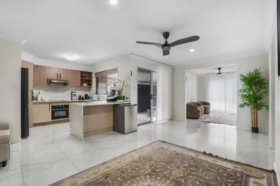 88 Berrigan Street, Redbank Plains, Qld 4301