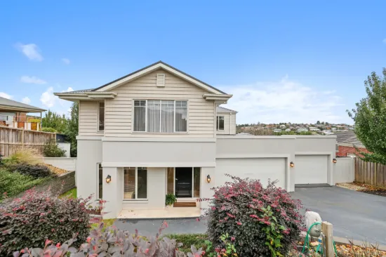 88 Jackson Drive, Drouin, Vic 3818