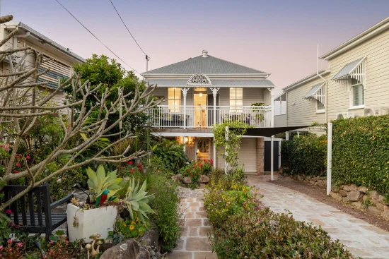 88 Kingsley Terrace, Manly, Qld 4179