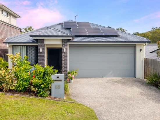 88 Midnight Crescent, Spring Mountain, Qld 4300