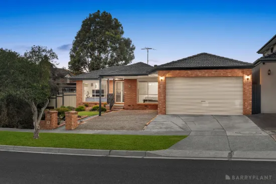 88 Thomas Mitchell Drive, Endeavour Hills, Vic 3802