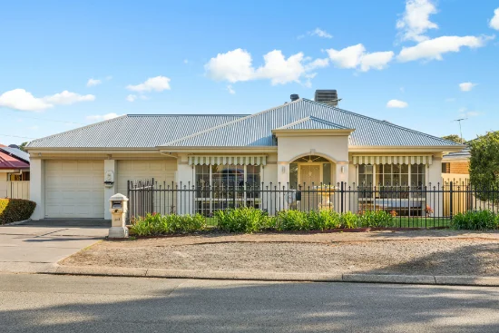 88A Oakridge Road, Aberfoyle Park, SA 5159
