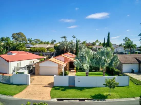 89 Camberwell Circuit, Robina, Qld 4226