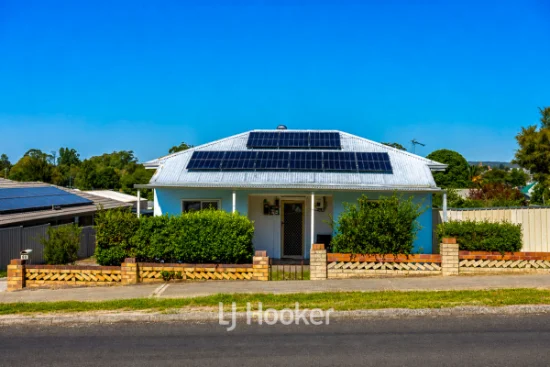 89 Deakin Street, Collie, WA 6225