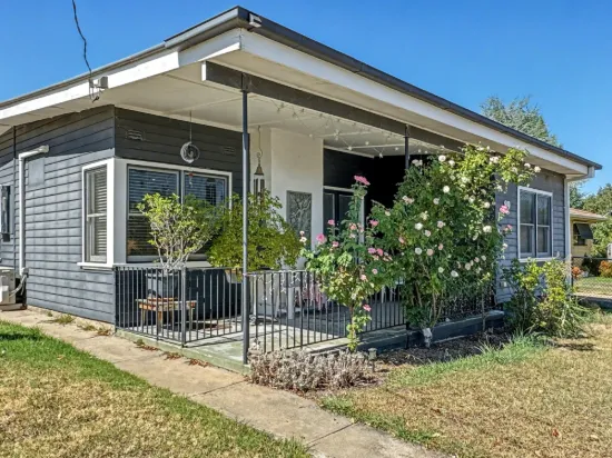 89 Harris Street, Corryong VIC 3707-Image