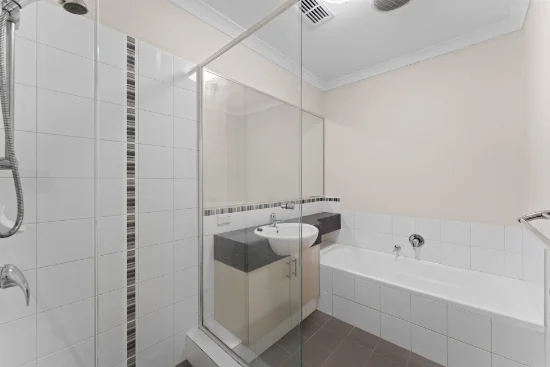 89 Lake Valley Drive, Lakelands WA 6180-Image
