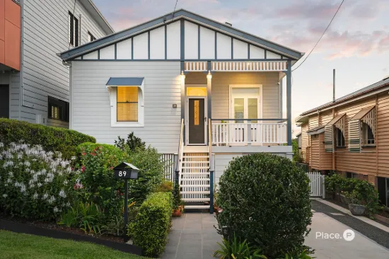 89 Pear Street, Greenslopes, Qld 4120