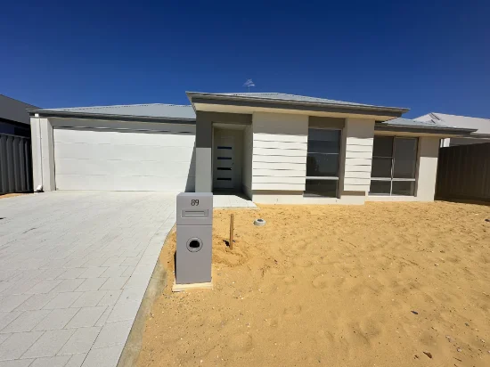 89 Percheron Circuit, Forrestdale, WA 6112 - For Rent