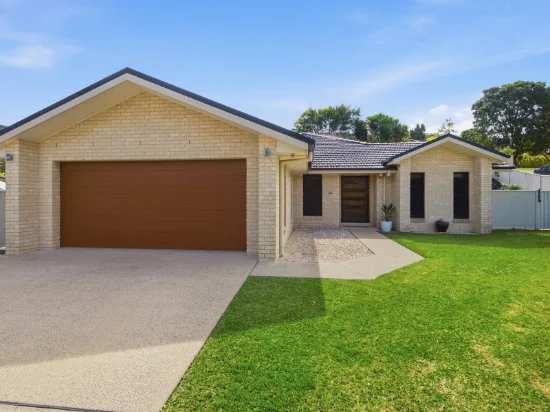 89 Roselands Drive, Coffs Harbour, NSW 2450