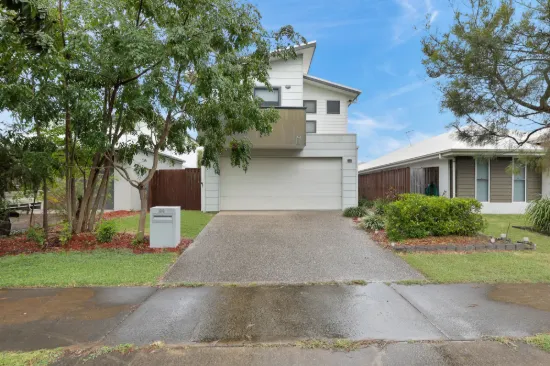 89 Scarborough Circuit, Blacks Beach, Qld 4740