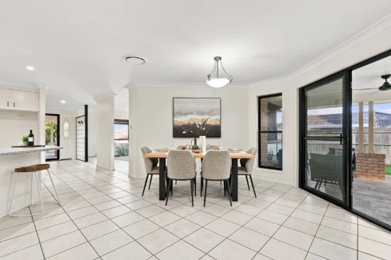 89 Sunflower Crescent, Calamvale, Qld 4116-Image