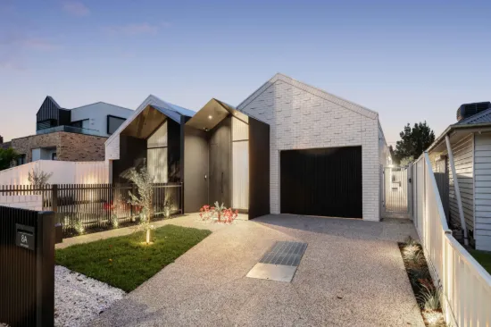 8A Army Avenue, Reservoir, Vic 3073