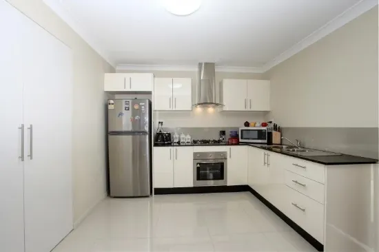 8A Bird Avenue, Lurnea, NSW 2170