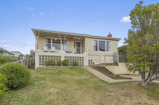 8A Chestnut Avenue, Lutana, Tas 7009