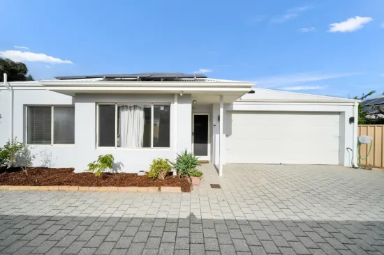 8A Cunnington Way, Queens Park, WA 6107