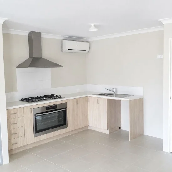 8A Derwent Street, Ellenbrook, WA 6069
