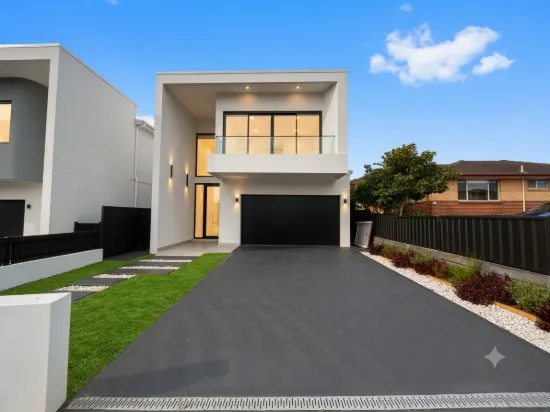 8A Malcolm Avenue, Mount Pritchard, NSW 2170