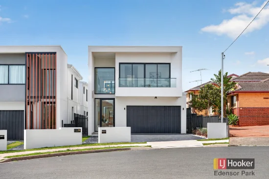 8A Malcolm Avenue, Mount Pritchard, NSW 2170